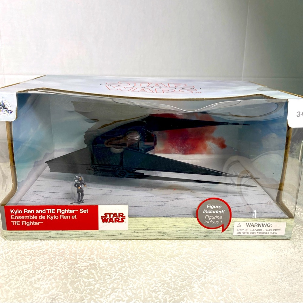 Star Wars The Last Jedi Kylo Ren And Tie Fighter Set Disney Store Exclusive